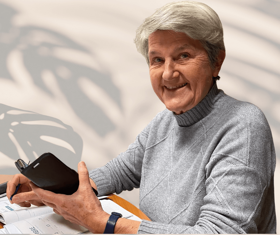 Une image contenant personne, homme, verres, mur

Description générée automatiquement